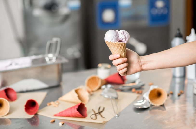 IJssalon - Van Otten - Patisserie & Broodspecialist